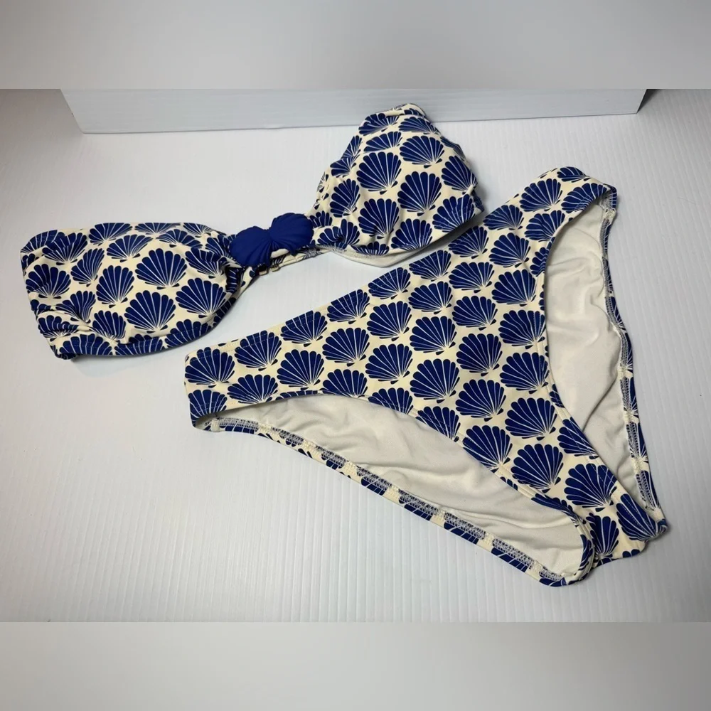 Kate Spade New York Blue and White Shell Print Bikini and bottom set Medium